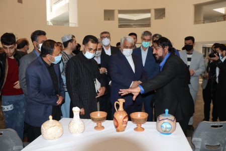 افتتاح نمایشگاه صنایع‌دستی و هنرهای سنتی هرات در مشهد