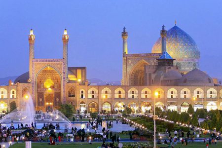 تعطیلی مسجد تاریخی امام (ره) اصفهان