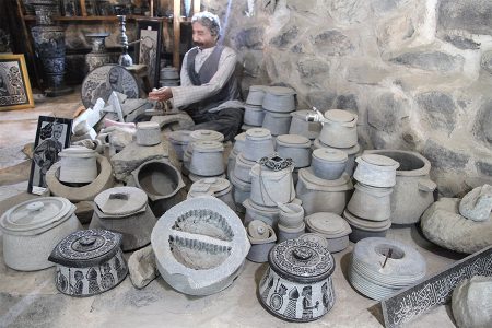 رشد ۶۶ درصدی صدور مجوزهای صنایع دستی در شهرستان مشهد