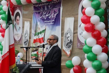 نقش موثر دانش آموزان در روند پیروزی انقلاب اسلامی
