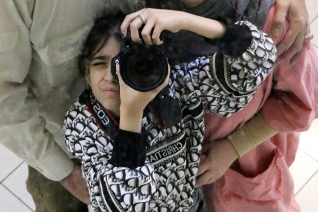 حضور درخشان دانش آموز عکاس ایرانی در سوییس